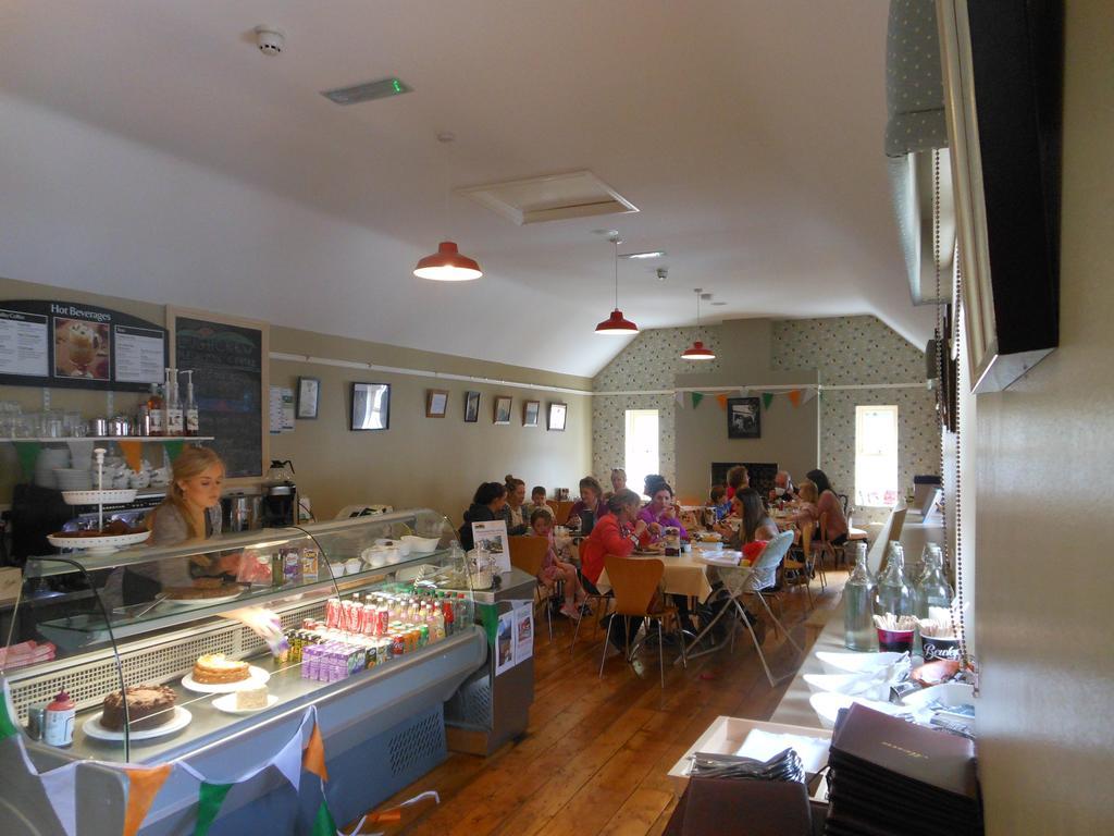 Loughcrew Megalithic Hostel Millbrook 外观 照片