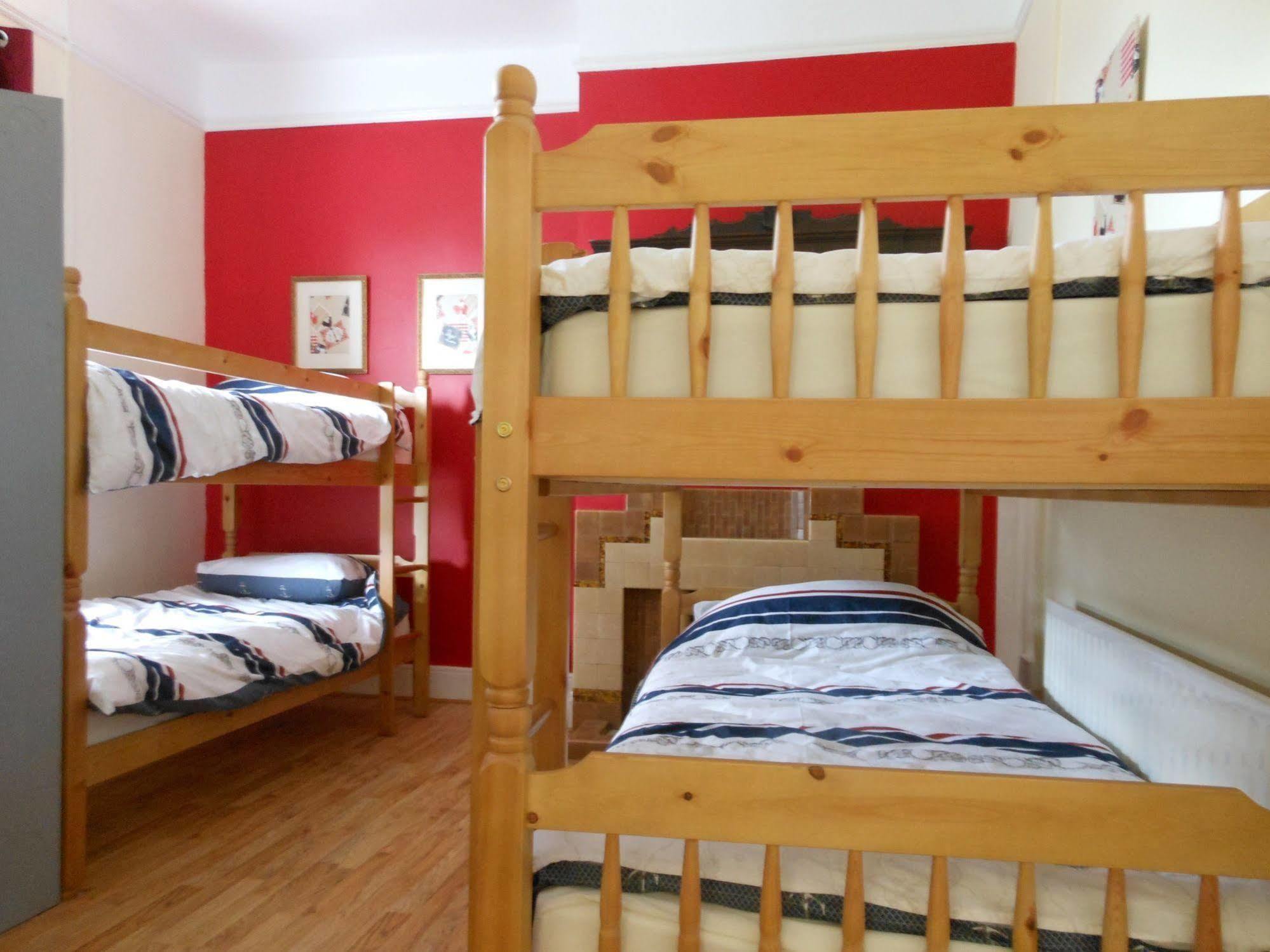 Loughcrew Megalithic Hostel Millbrook 外观 照片