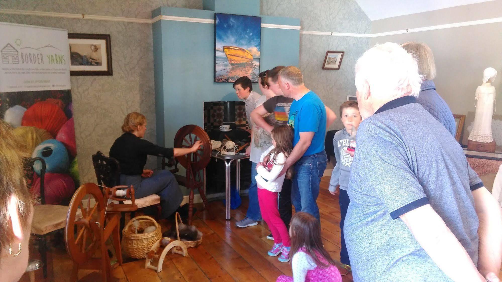 Loughcrew Megalithic Hostel Millbrook 外观 照片
